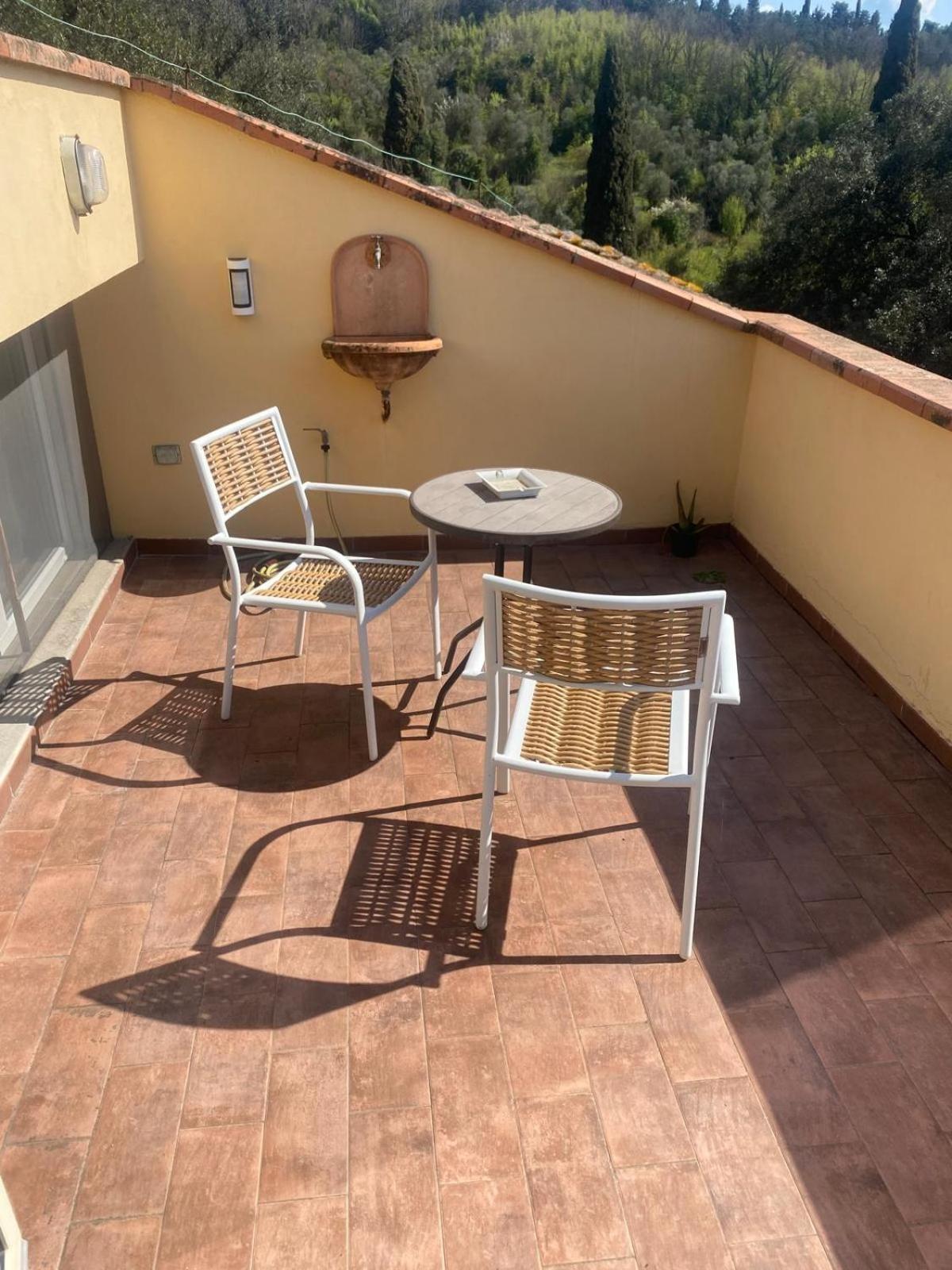 Mansarda Salviatino Apartment Firenze Bagian luar foto